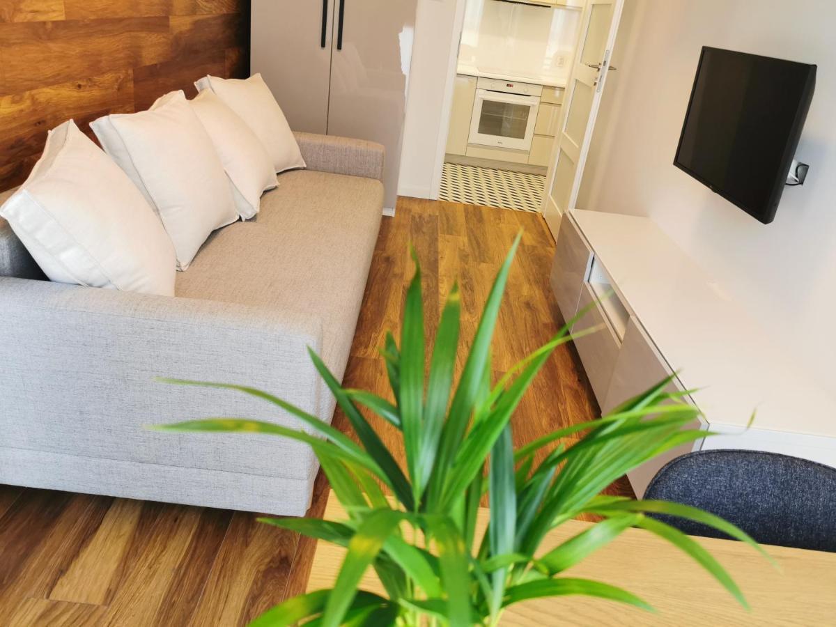 Zajezdnia Wrzeszcz Apartamenty Gdańsk Eksteriør billede