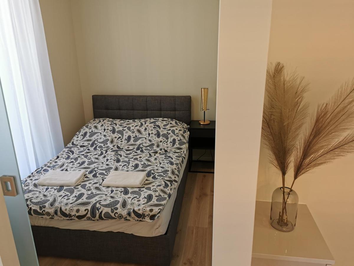 Zajezdnia Wrzeszcz Apartamenty Gdańsk Eksteriør billede