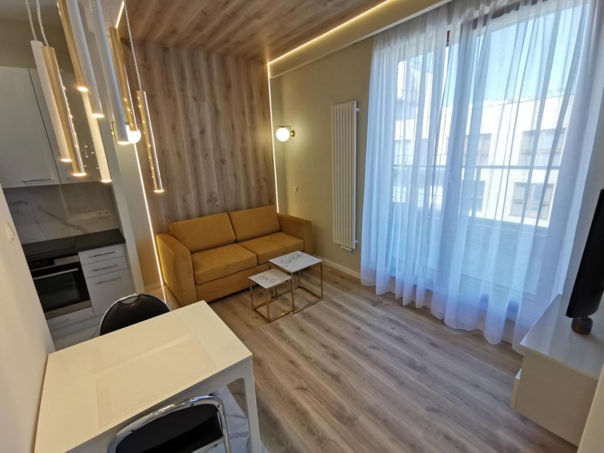 Zajezdnia Wrzeszcz Apartamenty Gdańsk Eksteriør billede